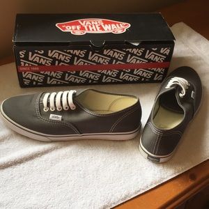 Vans Classic Authentic Lo Pro sneakers